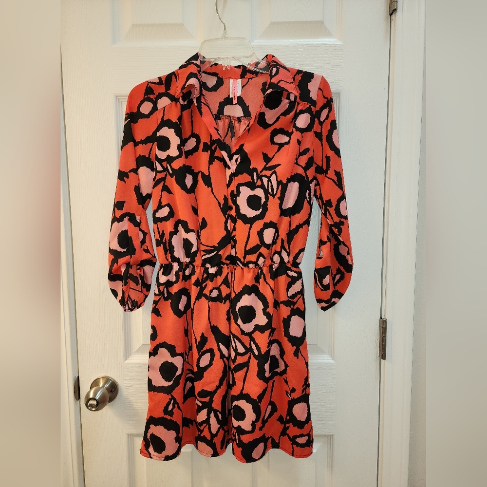 Elegant Floral Long Sleeve Dress - Red and Black